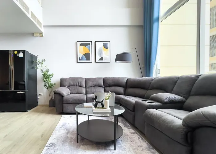 Near Bts • Duplex 110 Sqm • Pool&sauna • Sontana 公寓