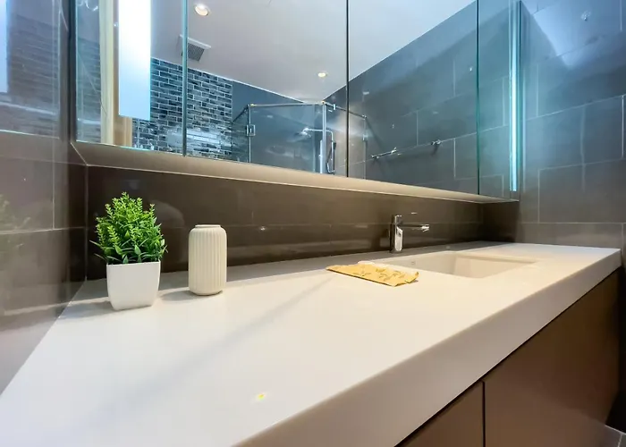 Near Bts • Duplex 110 Sqm • Pool&sauna • Sontana 曼谷