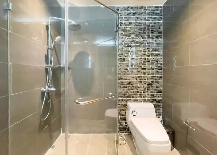 公寓 Near Bts • Duplex 110 Sqm • Pool&sauna • Sontana